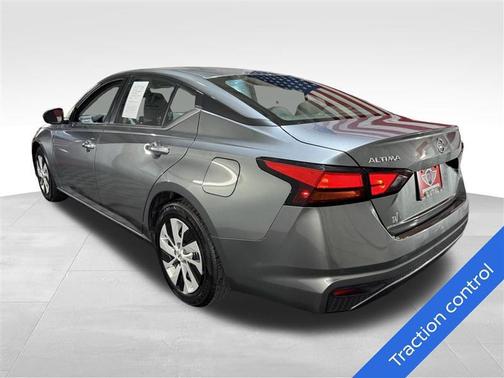 2022 Nissan Altima S FWD