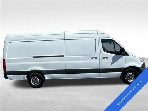 White 2021 Mercedes-Benz Sprinter 2500 Crew 170 WB