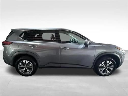 Gun Metallic 2021 Nissan Rogue SV