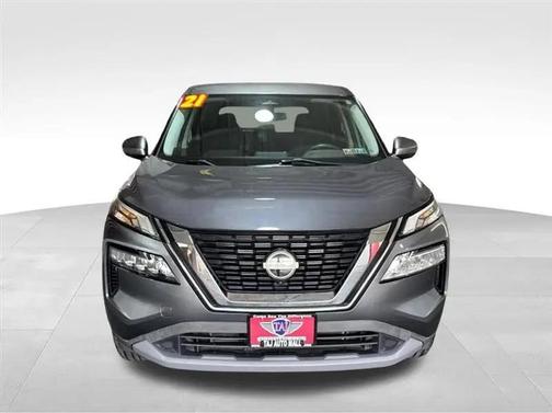 Gun Metallic 2021 Nissan Rogue SV