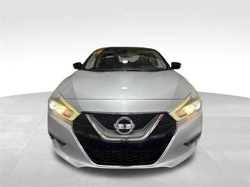 Brilliant Silver 2017 Nissan Maxima 3.5 Platinum