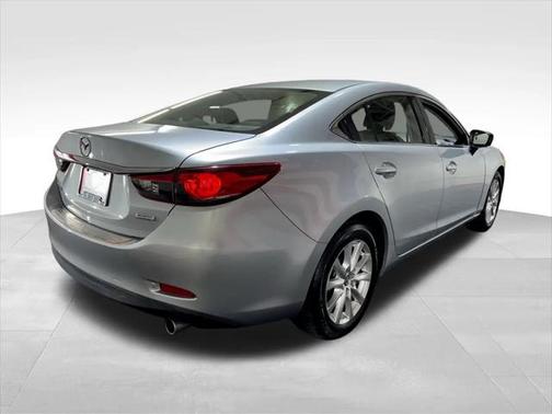 2016 Mazda Mazda6 i Sport