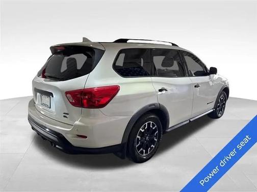 Pearl White Tricoat 2020 Nissan Pathfinder SL 4WD