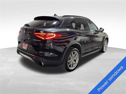 2018 Alfa Romeo Stelvio Ti Sport