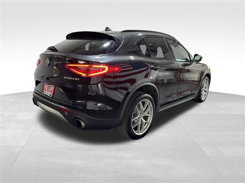 2018 Alfa Romeo Stelvio Ti Sport