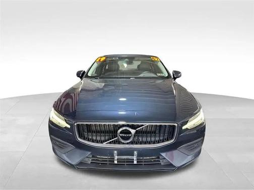Denim Blue Metallic 2019 Volvo S60 T5 Momentum