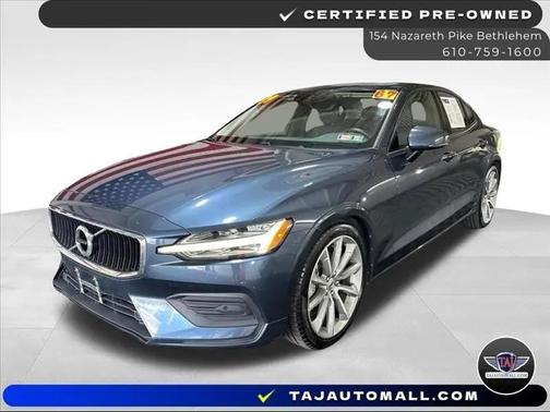 Denim Blue Metallic 2019 Volvo S60 T5 Momentum
