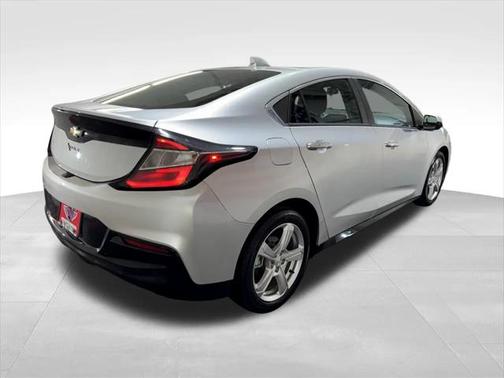 2018 Chevrolet Volt LT
