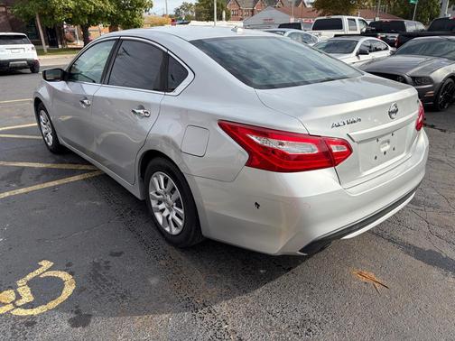 2017 Nissan Altima 2.5 SV