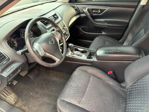 2017 Nissan Altima 2.5 SV