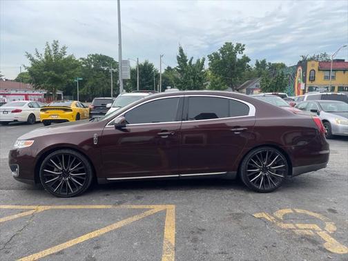 2009 Lincoln MKS Base
