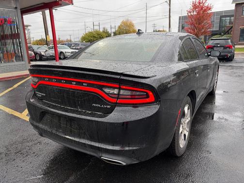 2016 Dodge Charger SXT