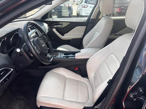 2017 Jaguar F-PACE 20d Prestige