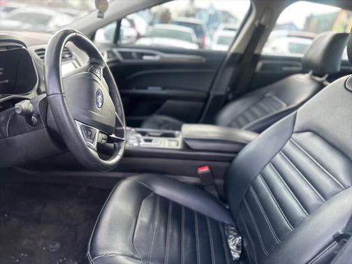 2020 Ford Fusion SEL