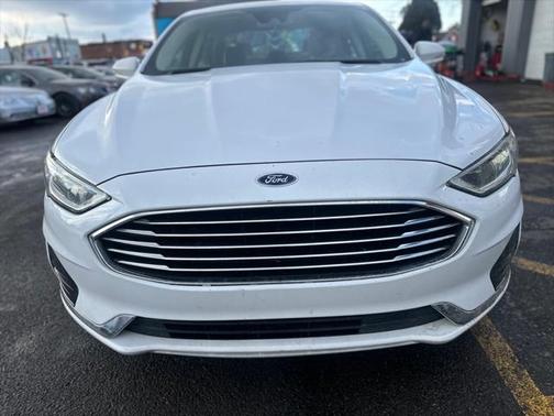 2020 Ford Fusion SEL