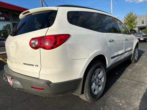 2012 Chevrolet Traverse LS