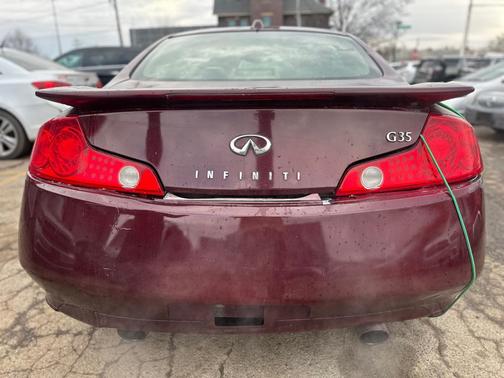 2004 INFINITI G35 Base