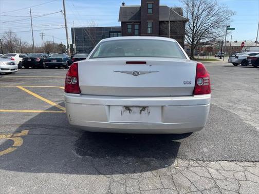 2009 Chrysler 300 LX