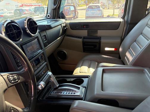 2005 Hummer H2 Base
