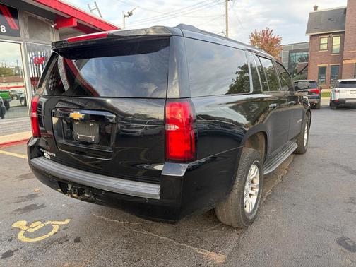 2018 Chevrolet Suburban LT