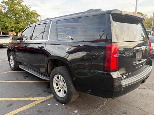 2018 Chevrolet Suburban LT