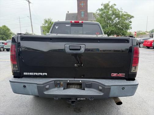 2007 GMC Sierra 1500 Denali Crew Cab
