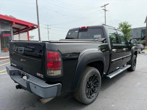 2007 GMC Sierra 1500 Denali Crew Cab