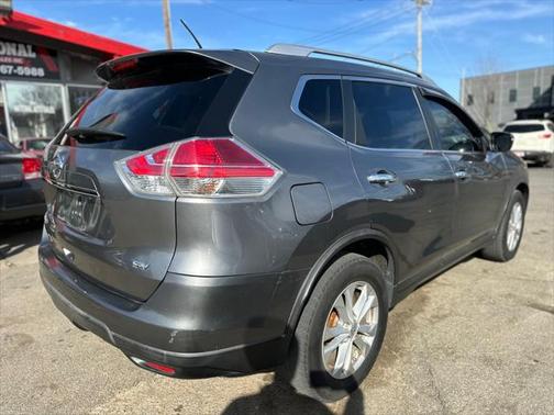 2016 Nissan Rogue SV