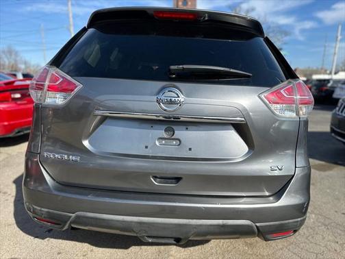 2016 Nissan Rogue SV
