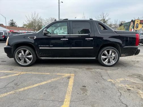 2007 Cadillac Escalade EXT Base