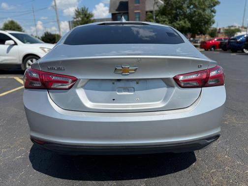 2020 Chevrolet Malibu FWD LT