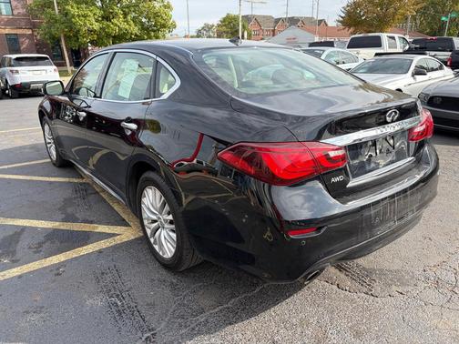 2015 INFINITI Q70L 3.7X