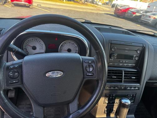 2007 Ford Explorer Sport Trac Limited