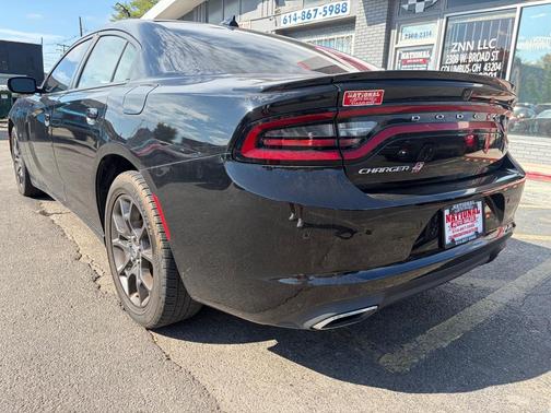 Black 2018 Dodge Charger GT