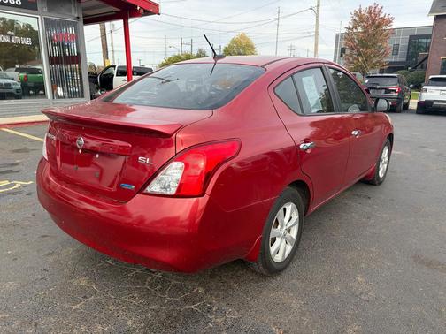 2012 Nissan Versa 1.6 S