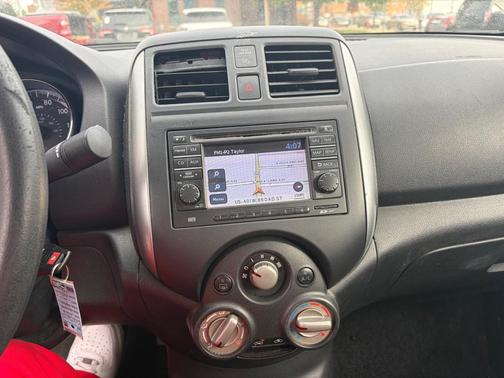 2012 Nissan Versa 1.6 S