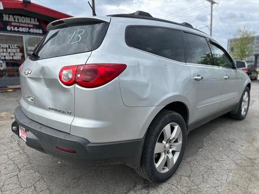 2011 Chevrolet Traverse LT