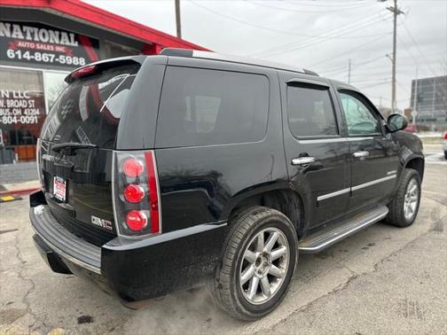 2011 GMC Yukon Denali