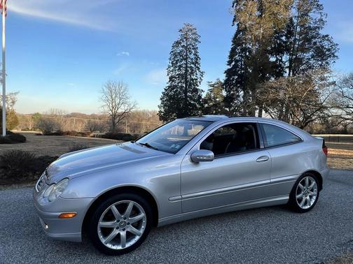 2003 Mercedes-Benz C-Class Sport