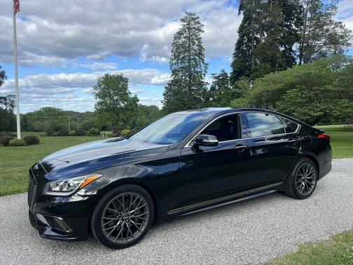 Victoria Black 2019 Genesis G80 3.8