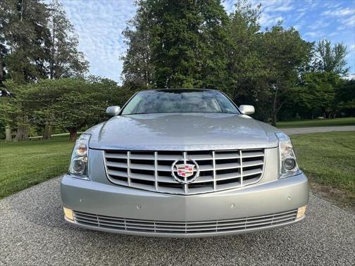2011 Cadillac DTS Premium Collection