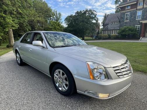 2011 Cadillac DTS Premium Collection