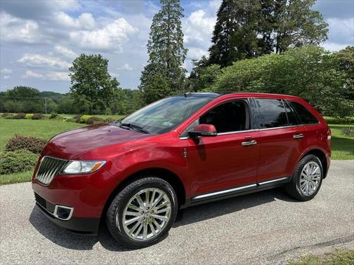 2015 Lincoln MKX Base