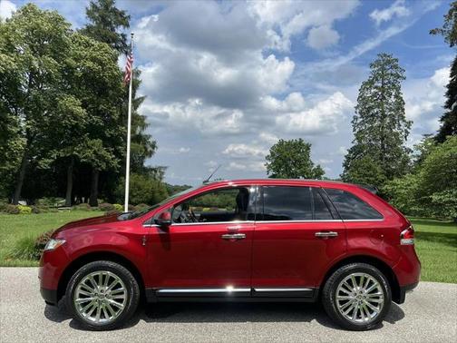 2015 Lincoln MKX Base