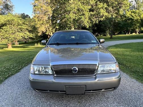 Arizona Beige Metallic 2003 Mercury Grand Marquis Only 58,000 North Carolina One Owner Miles