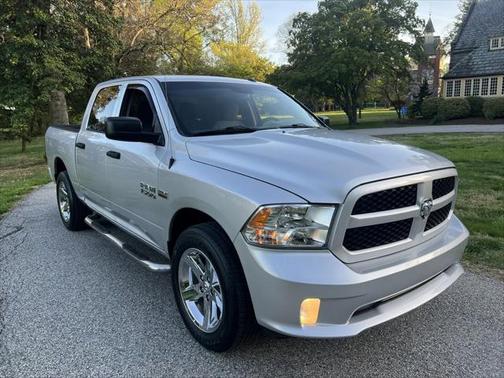 2016 RAM 1500 Tradesman/Express