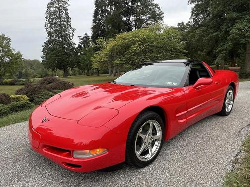 2002 Chevrolet Corvette Base