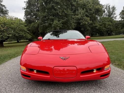 2002 Chevrolet Corvette Base