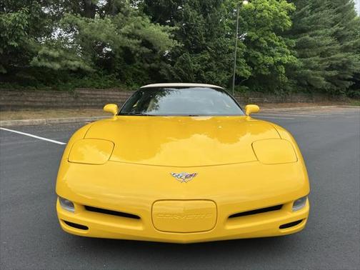 2003 Chevrolet Corvette Base
