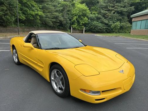 2003 Chevrolet Corvette Base
